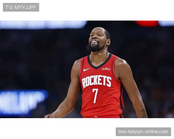 杜兰特无球跑动效率提升，改变球队进攻结构