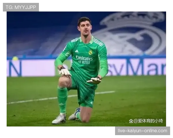 库尔图瓦高位出球如何压制对手反击：对比上赛季的战术进化